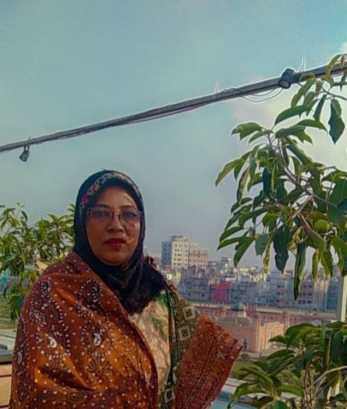 পা র ভী ন  আ ক তা র 